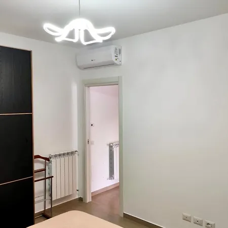 Tiny Green Apartament In Rome - Magliana Exterior photo