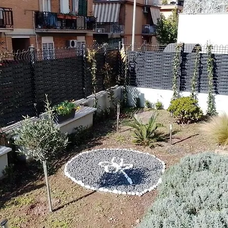 Tiny Green Apartament In Rome - Magliana Exterior photo