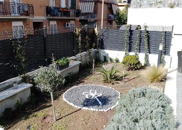 Tiny Green Apartament In Rome - Magliana